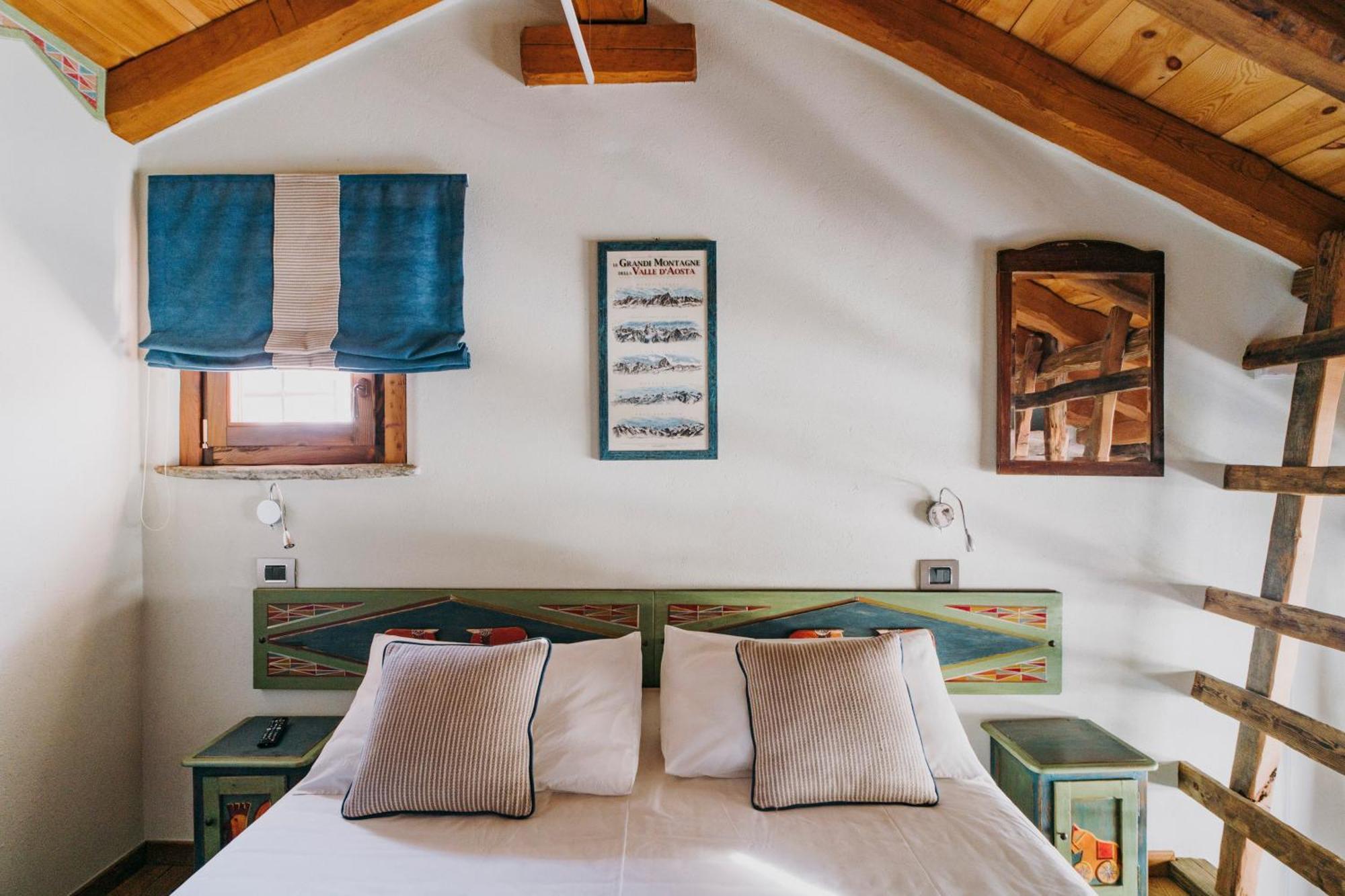 Au Coeur Du Village Chambres D'Hotes & Spa Arnad Luaran gambar