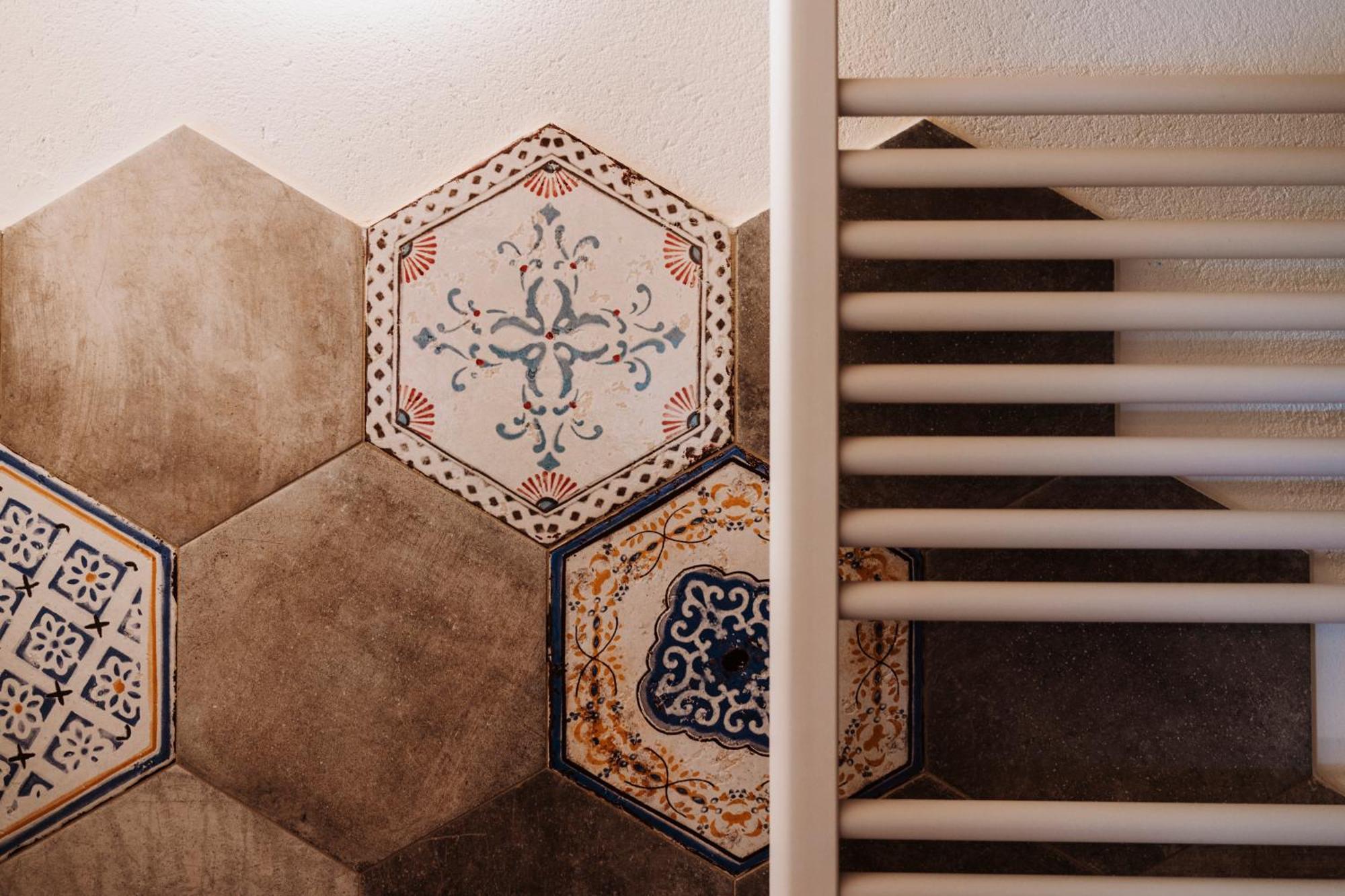 Au Coeur Du Village Chambres D'Hotes & Spa Arnad Luaran gambar